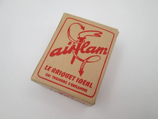 Airflam methanol pocket lighter. Box and instructions. Gold and black metal. Germany