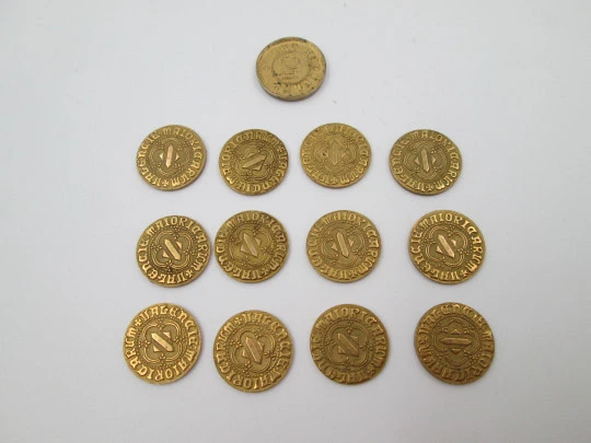 Arras históricas Alfonso El Magnánimo / Corona de Aragón. 13 monedas metal dorado