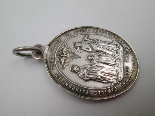 Association of the Holy Family (Jesus, Mary and Joseph) sterling silver medal. France