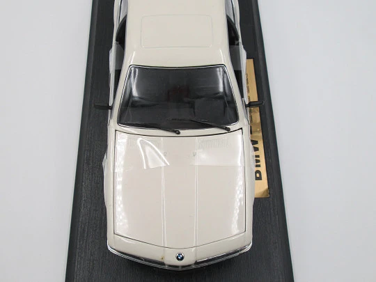 Bmw 635 Sci Miniature Metal Car Anson 1:18 Scale Hong Kong | El  Coleccionista Ecléctico