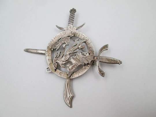 Broche alfiler Hermandad San Joan de Boatella (Valencia). Metal plateado. 1970