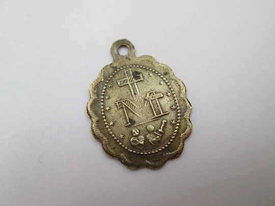 Bronze religious medal. Immaculate Conception and anagram. Ring. Europe. 1910's