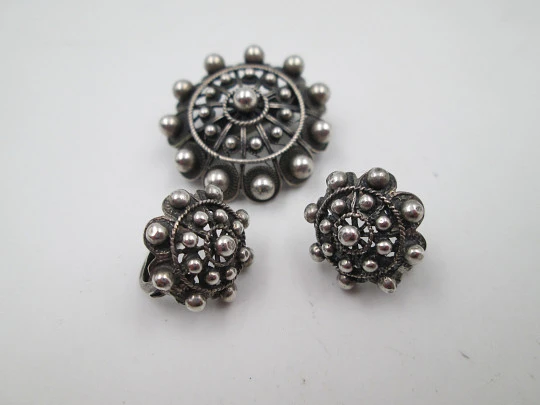 Brooch and earrings women's set regional jewelry. Sterling silver. Charro buttons. Spain