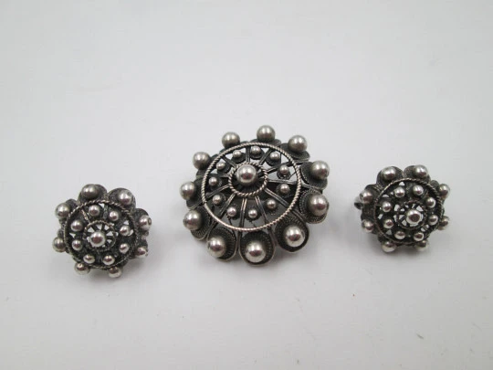 Brooch and earrings women's set regional jewelry. Sterling silver. Charro buttons. Spain