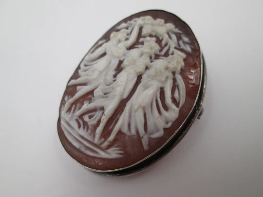 Cameo relief scene nymphs. Pendant brooch with sterling silver frame. Europe. 1940's