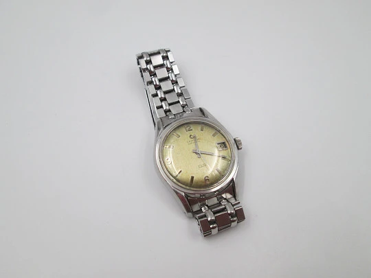 Certina DS Turtle. Stainless steel. Automatic. Calendar. Bracelet. Golden dial. 1970's