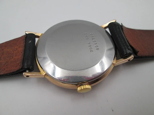 Certina. 20 microns gold plated & steel. Manual wind. Small seconds hand. Box. 1960's