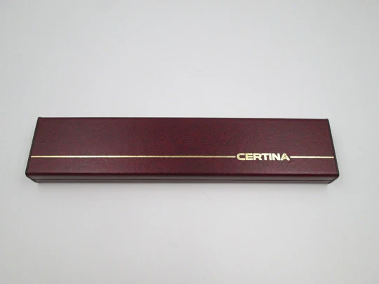 Certina. 20 microns gold plated & steel. Manual wind. Small seconds hand. Box. 1960's