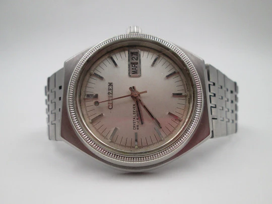 Citizen Crystal Seven. Acero inoxidable. Cuerda automática. Calendario. Brazalete. 1969