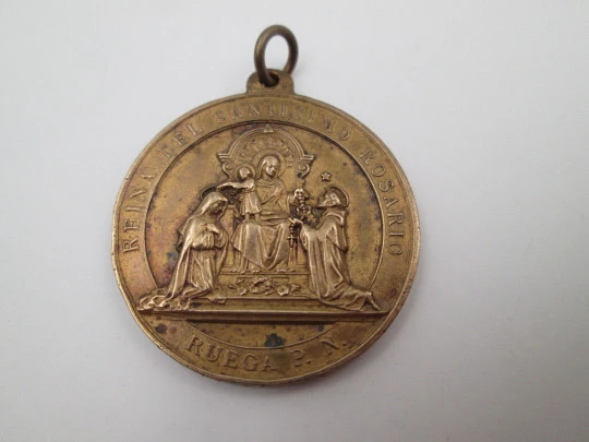 Copper medal. Queen of the Most Holy Rosary. Mary's Honor Guard. Ring on top. 1920's