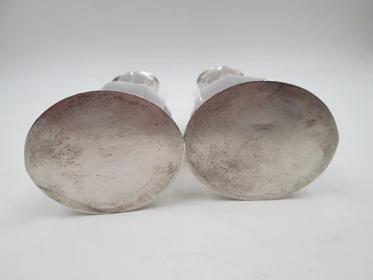 Couple modernist fine silver plated Hoka flower vases. Wavy body. Germany. 1930's