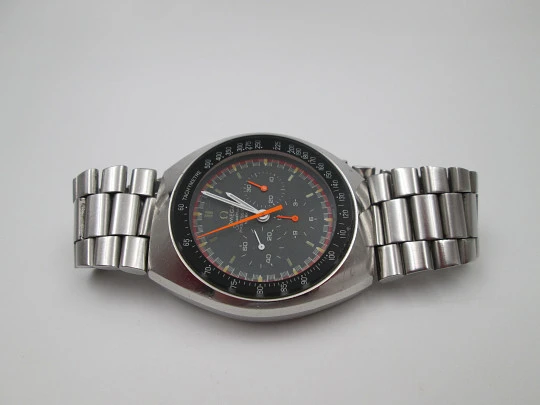 Cronógrafo manual Omega Speedmaster Professional Mark II. Acero. Dial racing. 1960