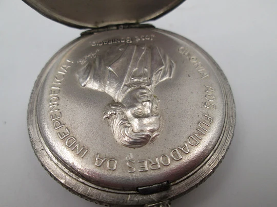 Cronómetro de bolsillo Prima. Metal niquelado. Centenario independencia de Brasil. 1922