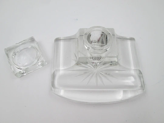 Desktop inkwell with fountain pen holder. Wheel cut glass. Geometric motif. Europe