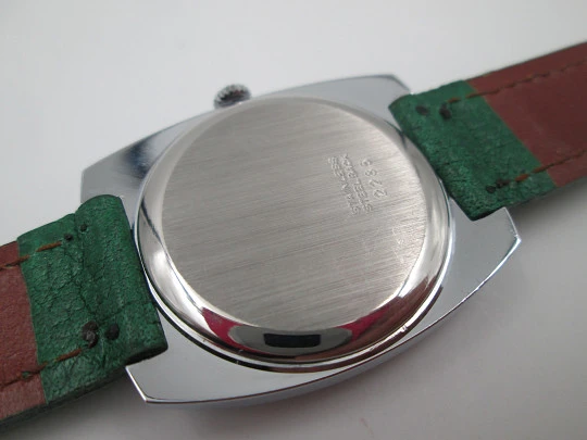 Duward unisex watch. Stainless steel & nickel metal. Manual wind. Leather strap. 1970's