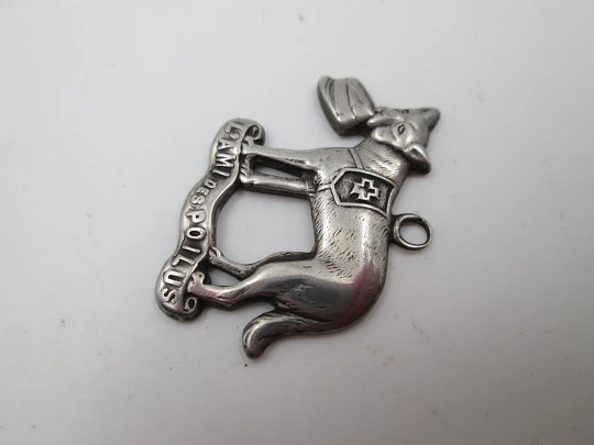 First Word War french Red Cross dog fund raising medal. Sterling silver. Ring on top. 1915