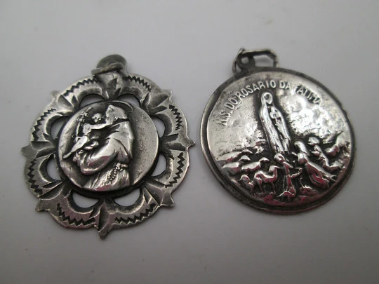 Five sterling silver religious medals collection. Jesus, virgins and saints. Spain. 1950's