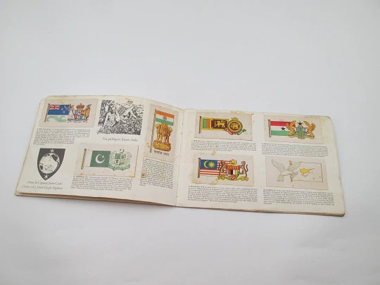 Flags and emblems of the world picture cards album. Brooke Bond. 50 colour images. 1960's