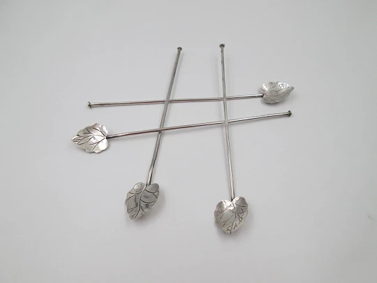 Four sterling silver cocktail straws collection. Leaves motif on top. Mexico. 1970's