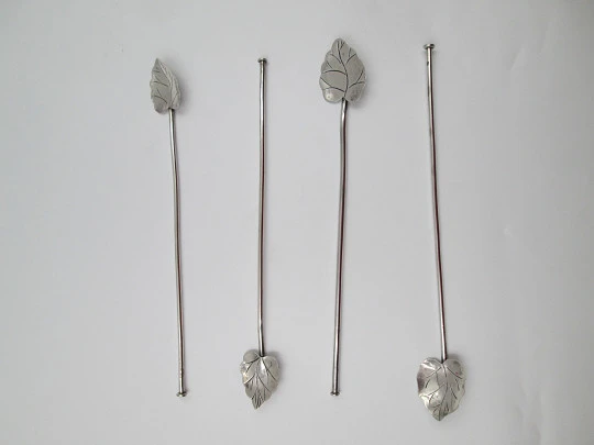 Four sterling silver cocktail straws collection. Leaves motif on top. Mexico. 1970's