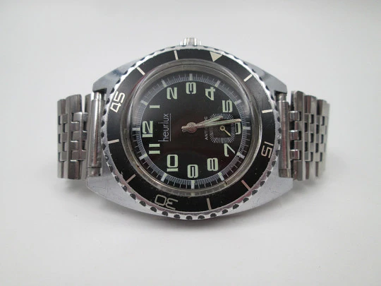 Heurlux Submariner dive watch. Manual winding. Steel & chromed metal. France. 1960's