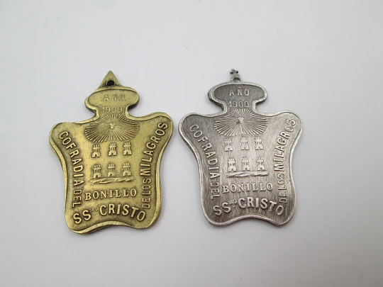 Holy Christ of Miracles Brotherhood (Bonillo) medals. Bronze and silver plated metal. 1900