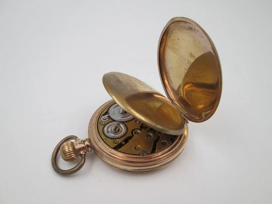 Horos hunter-case pocket watch. Gold plated metal. Stem winding. England / Swiss. 1920's