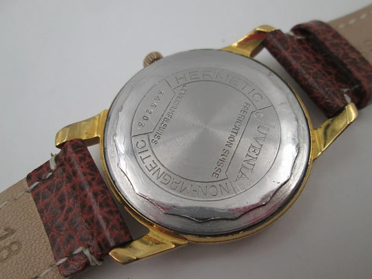 Juvenia wristwatch. 20 microns gold plated and stainless steel. Manual wind. 1950's. Swiss