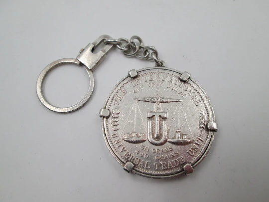 Men's keychain. Pure sterling silver. International Universal Trade Unit coin. 1976