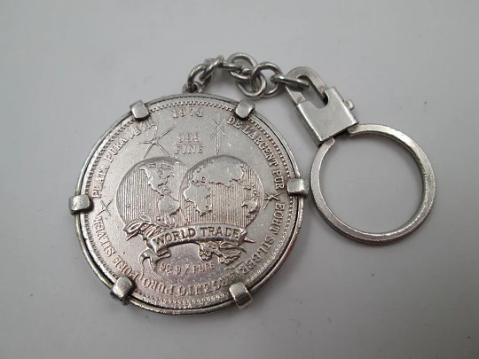 Men's keychain. Pure sterling silver. International Universal Trade Unit coin. 1976