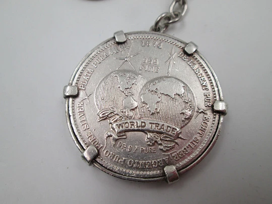 Men's keychain. Pure sterling silver. International Universal Trade Unit coin. 1976