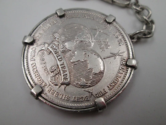 Men's keychain. Pure sterling silver. International Universal Trade Unit coin. 1976