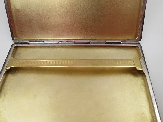 Men's rectangular cigarette case. Sterling silver & vermeil. Square pattern. 1940's