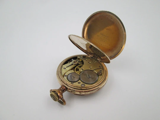 Omega lepine. Metal chapado oro. Cuerda remontoir. Esfera porcelana. Suiza. 1900