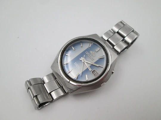 Orient men's sport watch. Stainless steel. Automatic. Calendar. Bracelet. Box. 1980's