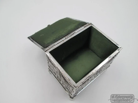 Ornate desk jewellery box. Sterling silver. Green stone. Alfredo Alvarez silversmith