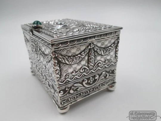 Ornate desk jewellery box. Sterling silver. Green stone. Alfredo Alvarez silversmith