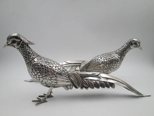 Pair of ornamental pheasants. 925 thousandths sterling silver. Spain. 1970's