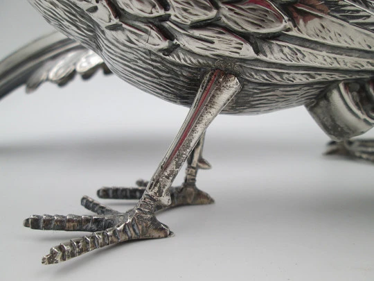 Pair of ornamental pheasants. 925 thousandths sterling silver. Spain. 1970's