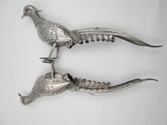 Pair of ornamental pheasants. 925 thousandths sterling silver. Spain. 1970's