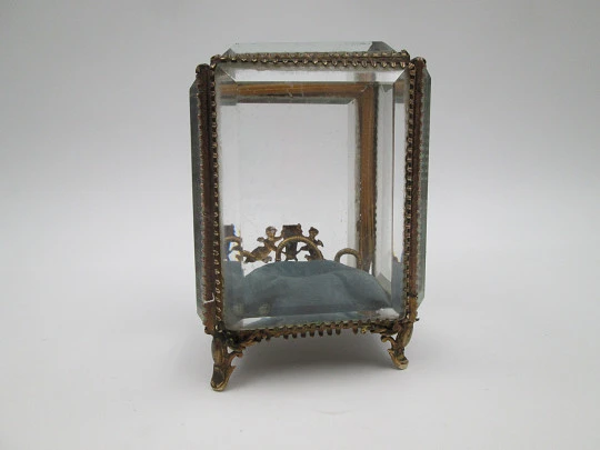 Pocket watch exhibition display cabinet table box. Gold plated metal and beveled glass