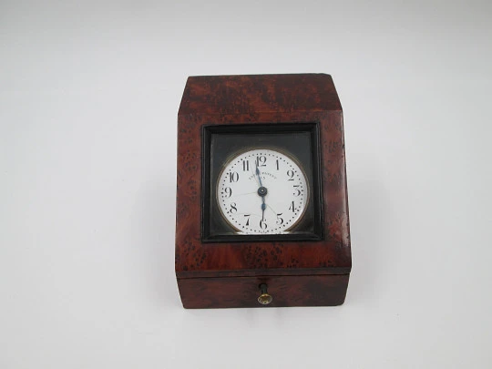 Pocket watch exhibition table box. Root wood, golden metal and beveled glass. 1920's