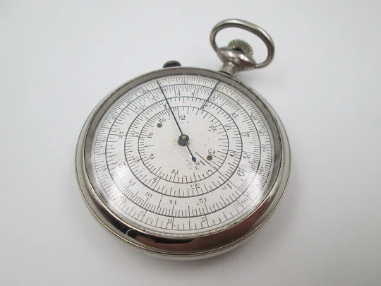 Pocket watch slide rule Calculigraphe. HC París. Silver plated metal. 1900's