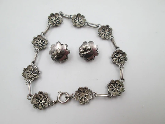 Regional jewelry sterling silver set. Bracelet and earrings. Charro buttons. 1970's