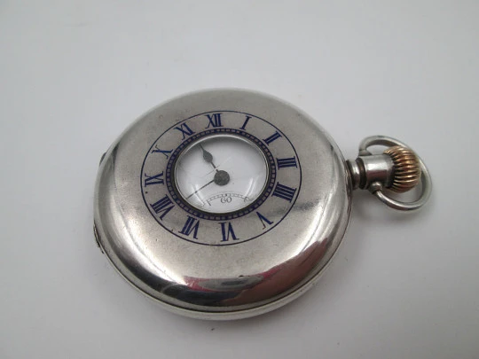 Reloj bolsillo media saboneta Dennison. Plata de ley. Pequeño segundero. 1890. Inglaterra