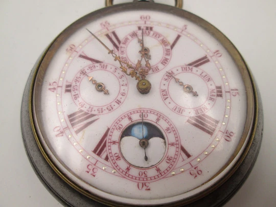Reloj de bolsillo gran complicación. Hierro y metal dorado. Cuerda remontoir. 1900