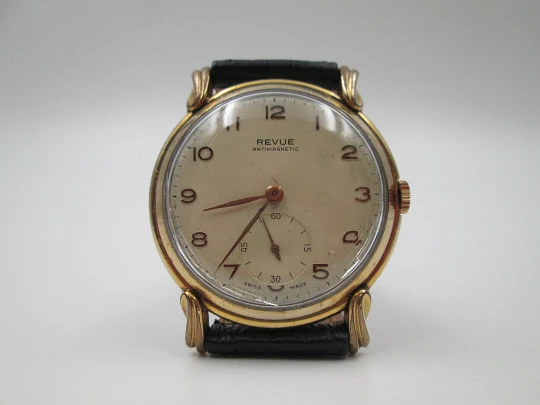 Revue art deco. 20 microns rolled gold. Manual winding. Small seconds hand. Swiss. 1930's