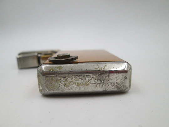 Royal musical butane pocket lighter. Bitone metal. Geometric motifs. Japan. 1960's