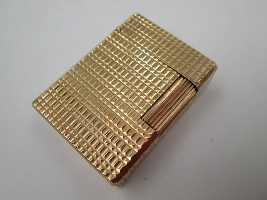 S. T. Dupont Paris. 20 microns gold plated. Geometric pattern. France. 1990's