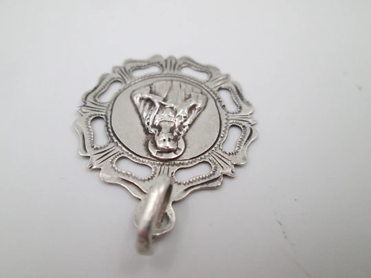 Sacred Heart of Jesus openwork medal. Sterling silver. Handle and ring. Spain. 1950's